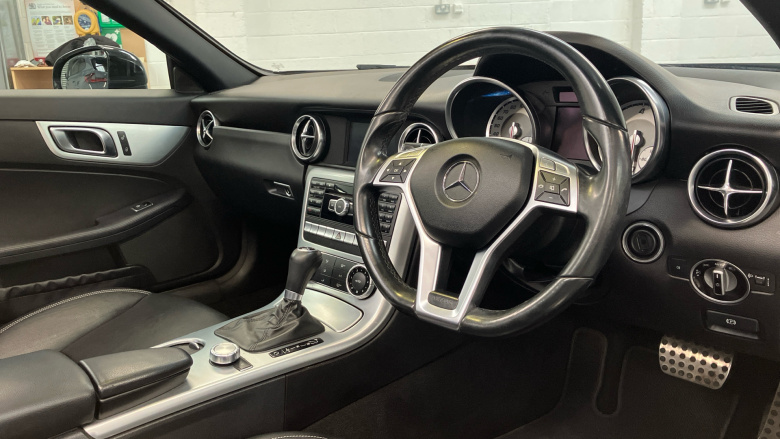 Mercedes-Benz SLK 250 CDI BlueEFFICIENCY 2dr Tip Auto Diesel Roadster